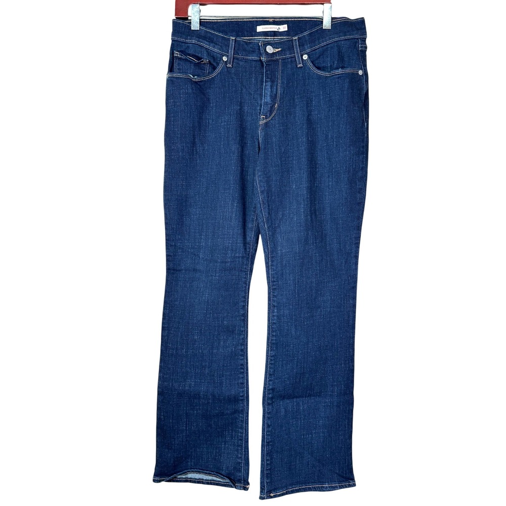 Levi's Jeans Womens 30 Classic Bootcut Dark Wash Western‎ Preppy Blue Denim